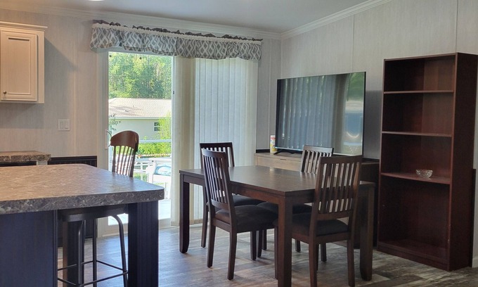 Fellowship Casa | 4-bedroom home in superb Ocala with AC