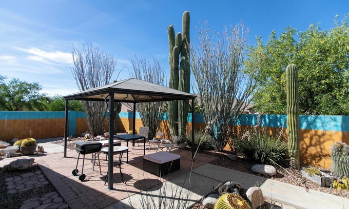 Tucson Casa | 4-bedroom house in lovely Tucson with WiFi, AC
