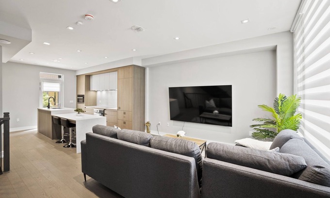 Church and Wellesley Apartamento | 4 Bedroom In Downtown Toronto