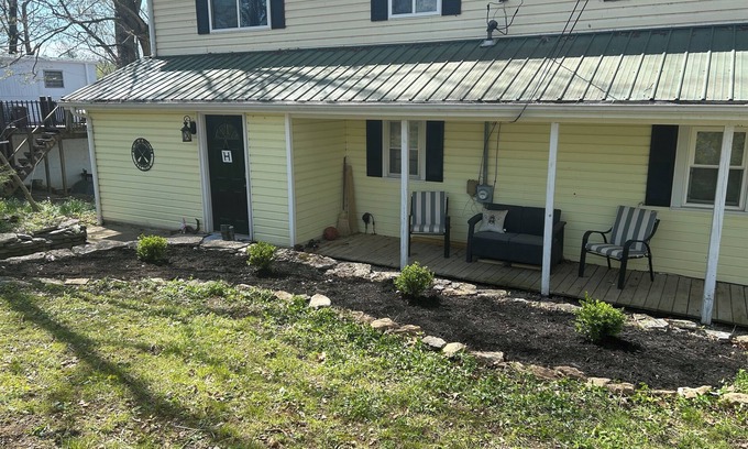 Danville Casa | 4-Bedroom Lake-side Retreat with New Dock!