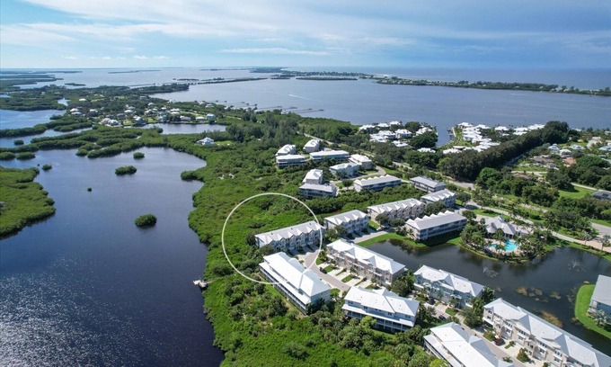 Cape Haze Casa | 4 Bedroom Landings Townhome