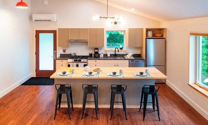 Waitsfield Apartamento | 4-bedroom Monroe Skyline Apartment in Waitsfield, VT