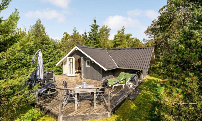 Jerup Casa | 4 Bedroom Nice Home In Ålbæk