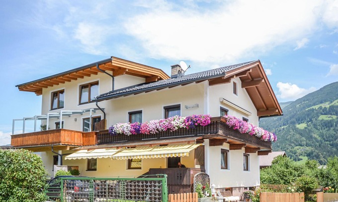Finsing Casa | Bonita casa en Uderns con cocina