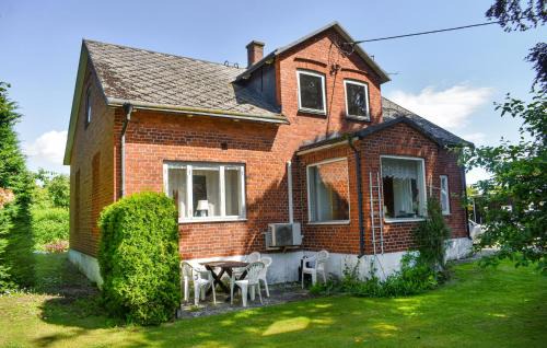 Loderup Casa | 4 Bedroom Stunning Home In Löderup