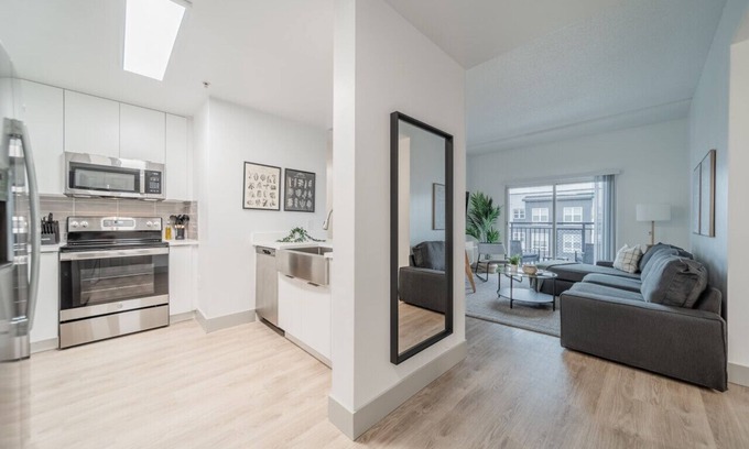 Third Ward Apartamento | 4 Bedroom suite - Truist, Gym