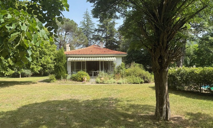 Fuilla Casa | Casa de 4 dormitorios con piscina, jardín y magníficas vistas a la montaña