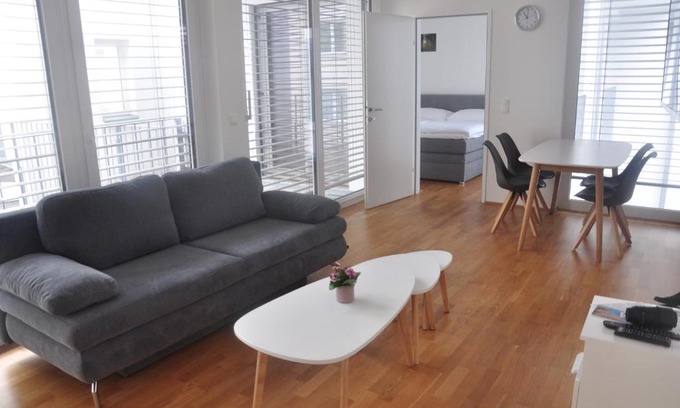 Favoriten Apartamento | 4 Beds and More Vienna Apartments - Contactless check-in
