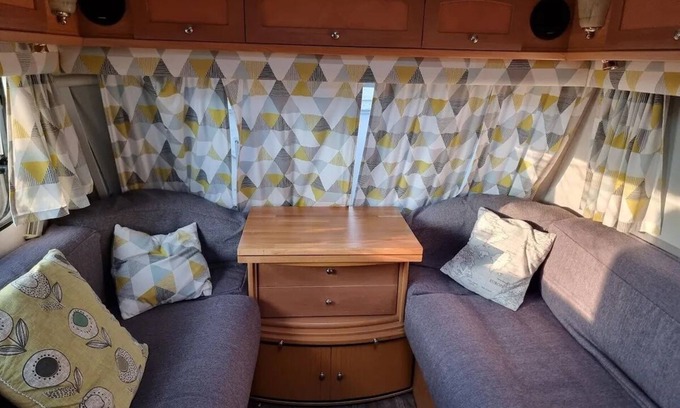 Singlewell Casa | 4 berth caravan in a garden, nestled in the trees