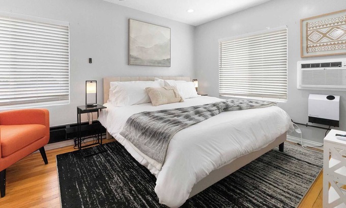 Barths Apartamento | 4 BR Apt in Wheat Ridge! Rooftop Deck