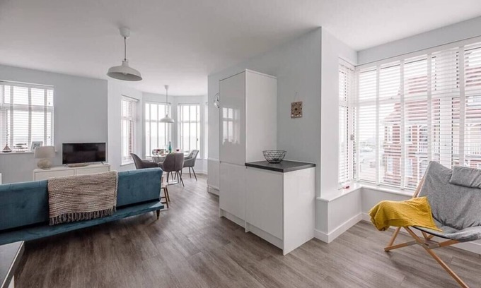 Felixstowe Apartamento | 4 Buregate House, Felixstowe - Sea view apartment