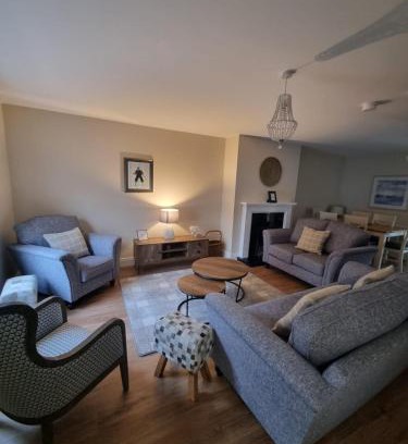 Tullycreevy Casa | 4 Castle Court