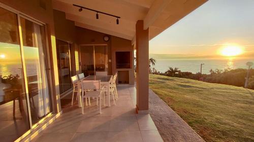 Shaka's Rock Apartamento | 4 Chaka's Rocks Chalets - The Beach Cottage