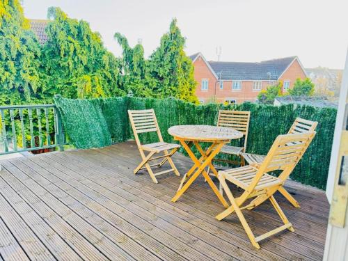 Newmarket Casa | 4 Double Bed home in Newmarket - Tattersalls