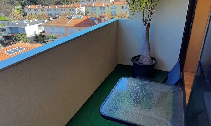 Portela Apartamento | 4 Large Rooms and big Beds With a View to Nature Braga