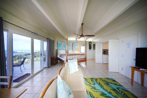 Diamond Head - Kapahulu - St. Louis Apartamento | 4 Mi to Beaches Honolulu Hideaway with Views!