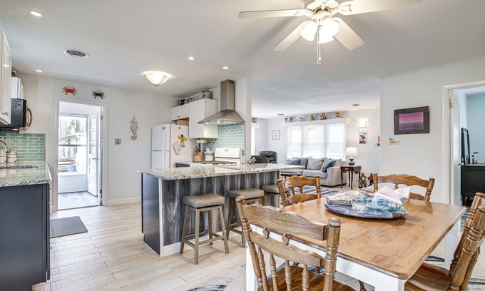 Berlin Casa | 4 Mi to Beaches: Pet-Friendly Berlin Home!