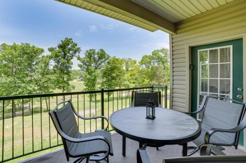 Branson Apartamento | 4 Mi to Branson Landing Resort Condo with Balcony