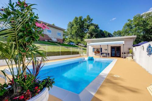 Chattanooga Apartamento | 4 Mi to Downtown Chattanooga Studio with Hot Tub