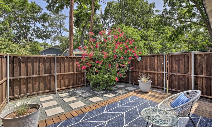 Lower Greenville Cabaña | 4 Mi to Dtwn: Dallas Gem w/ Furnished Patio