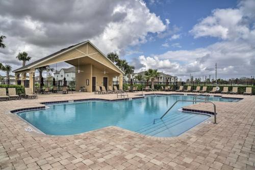 Sanford Casa | 4 Mi to Dtwn Home with Pool Access in Sanford