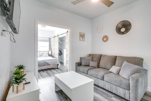 Logan Apartamento | 4 Mi to Lake Logan Hocking Hills Apartment