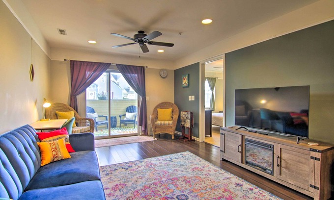 Lewes Condominio | 4 Mi to Ocean: Lewes Beach Condo w/ Screened Porch