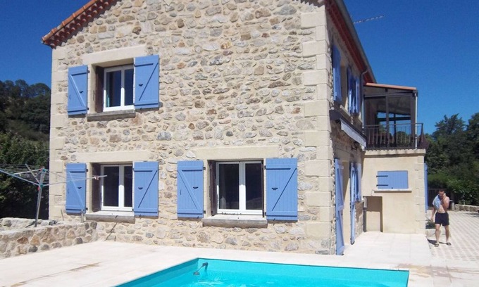 Rhone Crussol Casa | 4-person gîte on the ground floor of our house in the Ardèche mountains