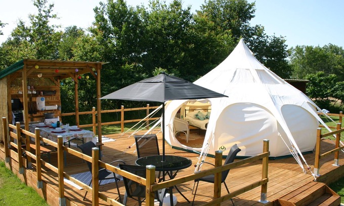 Saint-Jory-de-Chalais Cabina | 4 amarre carpa Glamping en Dordogne