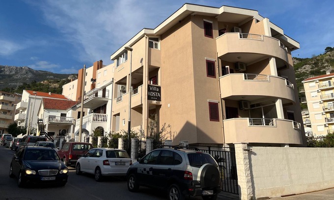 Lazi Hotel | 4. Proleterske