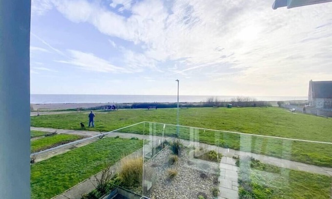 Pakefield Casa | 4 Sea View Walk, Pakefield