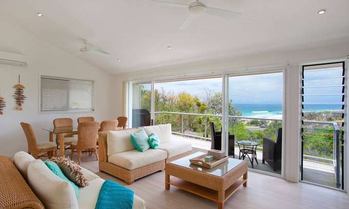 Sunrise Beach Villa | 4 Sonte, 8 Corsair - Ocean View Townhouse