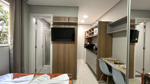 Vista Alegre Apartamento | 4- Studio para casal. Ótima Localização