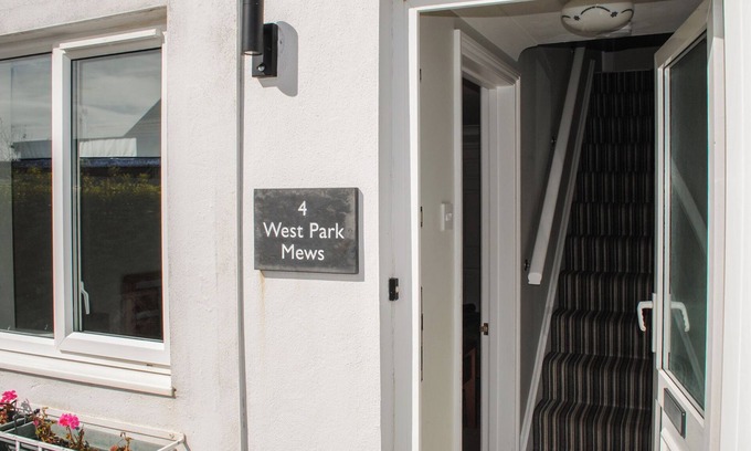 Hope-Cove Cabaña | 4 West Park Mews, ESPERANZA COVE