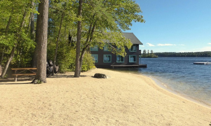 Bridgton Casa | Finca de lujo frente al lago con playas privadas: ideal para Reunions, Corp. Retiros