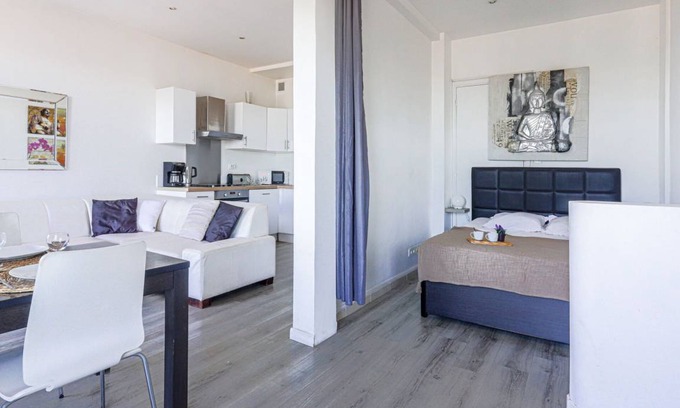 Fabron Apartamento | 40 m² Apartamento ∙ 1 habitación ∙ 2 huéspedes