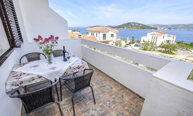 Razanj Apartamento | 40 m² Apartamento ∙ 1 habitación ∙ 4 huéspedes