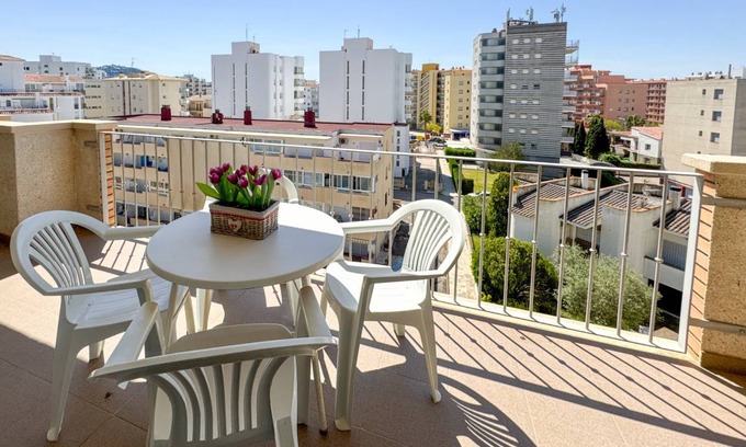 Santa Margarida Apartamento | 40 m² Apartamento ∙ 1 habitación ∙ 4 huéspedes