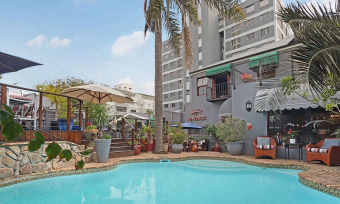Three Anchor Bay Casa | 40 Winks Guest House Green Point Cape Town
