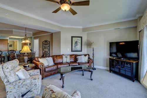 Shelter Cove Casa | 403 Main Sail