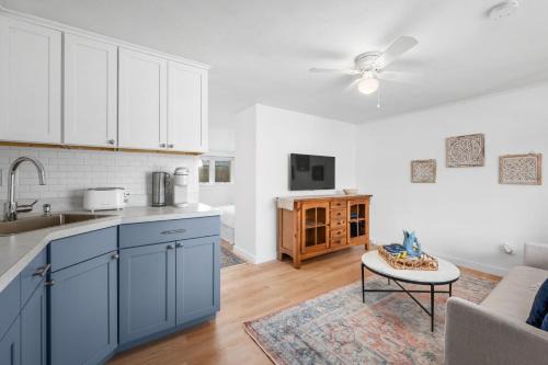 Harwich Port Casa | 405 Lower County Road Unit 23 Harwich Port - Beach Bungalow