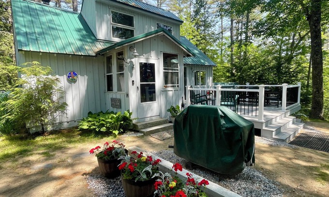 Oxford Cabaña | 40min from Portland- Sandy Ridge Family Cottage