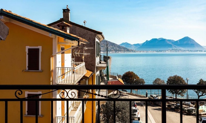 Feriolo Casa | 4½-zimmer Haus mit Gigantischer Seesicht Direkt an der Seeuferpromenade