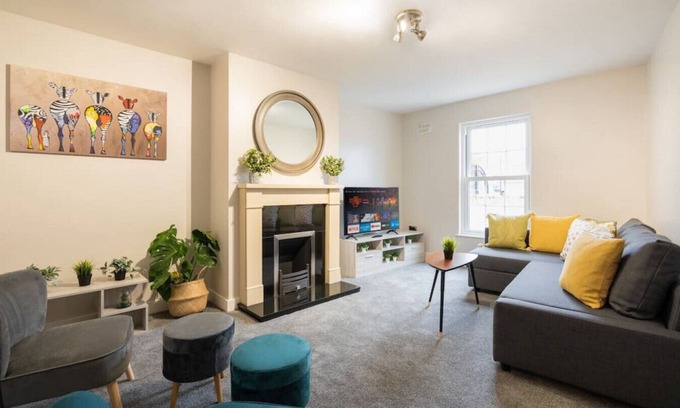 Enniskillen Casa | 41 Devenish Manor · Escape Ordinary at Devenish Manor - 4 bed, modern