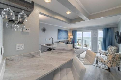 Rocky Point Apartamento | 421-Fully renovated, WIFI, Pool, Amazing Views, Near BUCS Stadium