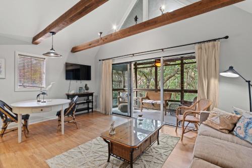 West Beach Villa | 4225 Mariners Watch Villa by Akers Ellis Rentals