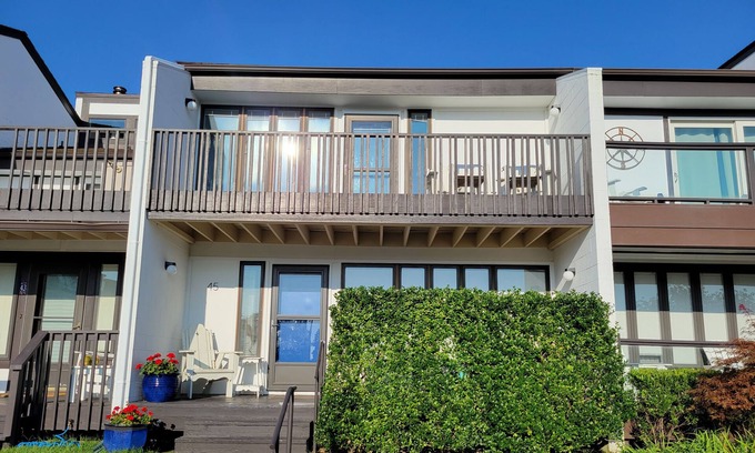 North Shores Casa | 45 Harbor Road, North Shores Villas, Rehoboth Beach, Delaware