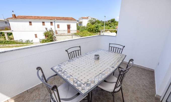 Rogoznica Apartamento | 45 m² Apartamento ∙ 1 habitación ∙ 2 huéspedes