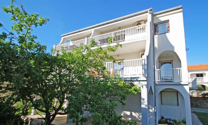 Rab Apartamento | 45 m² Apartamento ∙ 2 habitaciones ∙ 4 huéspedes