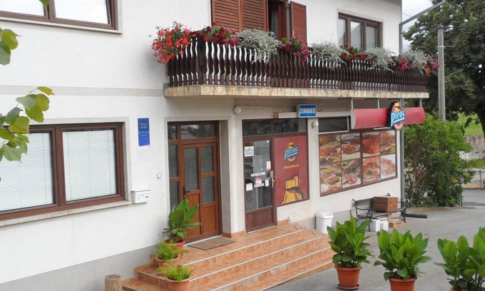 Rakovica Complejo | 45 m² Habitación privada ∙ 2 habitaciones ∙ 5 huéspedes